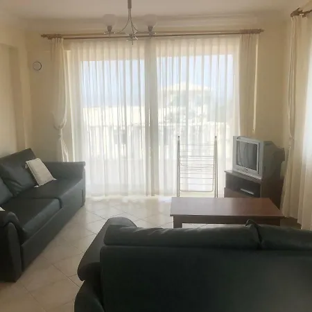 Flamingo Lily Doga Manzarali Daire Holiday home *